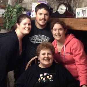 Meet your Posher, Lauren